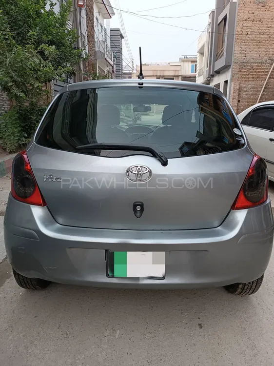 Toyota Vitz 2009 for Sale in Peshawar Image-1