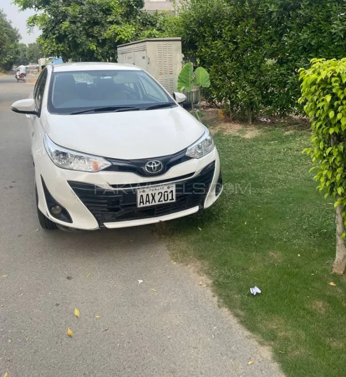 Toyota Yaris Sedan 2020 for Sale in Lahore Image-1