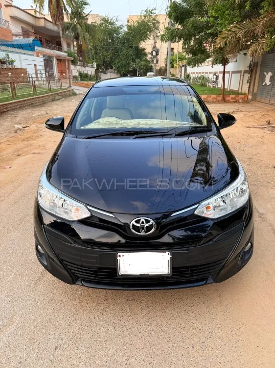 ٹویوٹا یارس سیڈان 2021 for Sale in کراچی Image-1