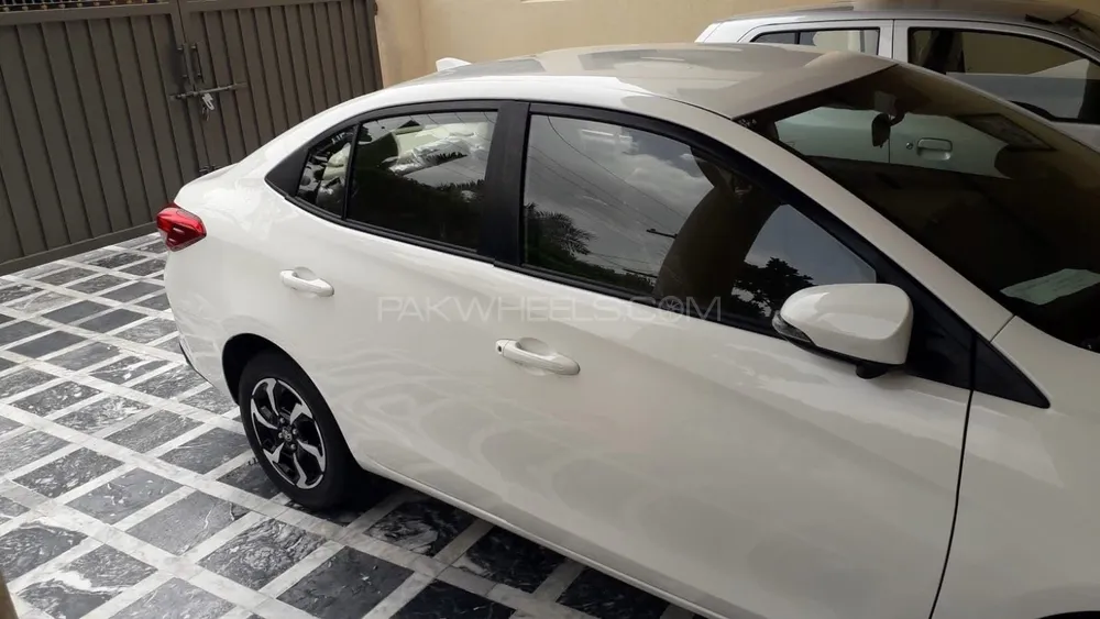Toyota Yaris Sedan 2025 for Sale in Lahore Image-1