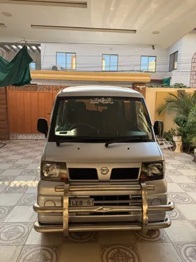 Nissan Clipper E 2010