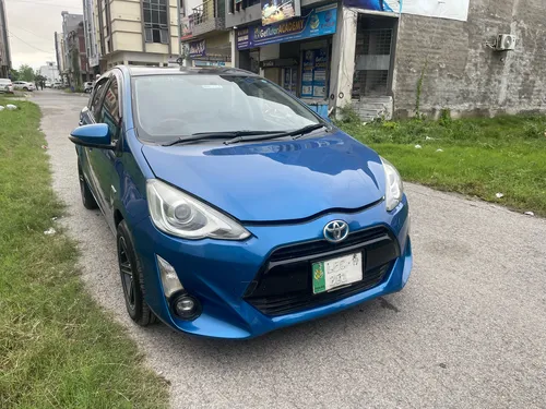 Toyota Aqua G 2015