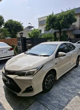 Toyota Corolla GLi Automatic 1.3 VVTi 2017