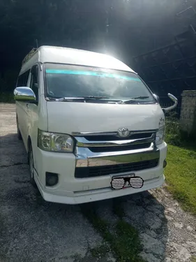 Toyota Hiace Hi Roof 2.5 Up spec 2010