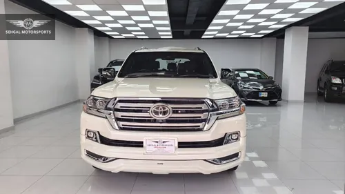 Toyota Land Cruiser ZX G-Frontier 2017