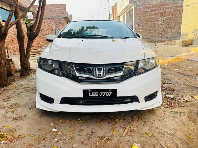 Honda City 2014 for Sale in Muzaffar Gargh Image-1