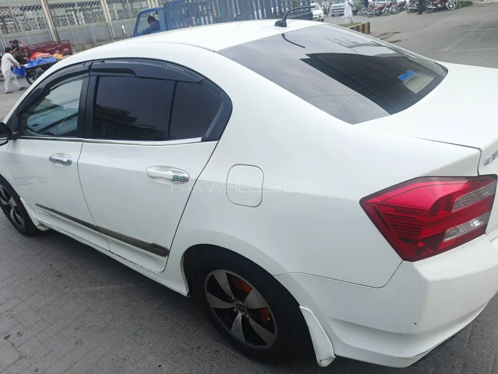 ہونڈا سٹی 2016 for Sale in لاہور ہونڈا سٹی 2016 for Sale in لاہور Image-2