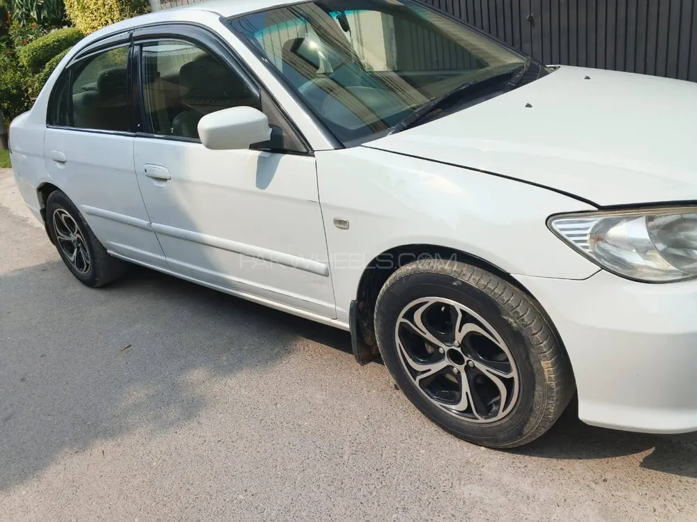 Honda Civic 2005 for Sale in Lahore Image-1