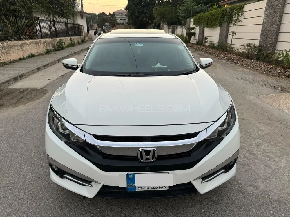 Honda Civic 2016 for Sale in Attock Image-1