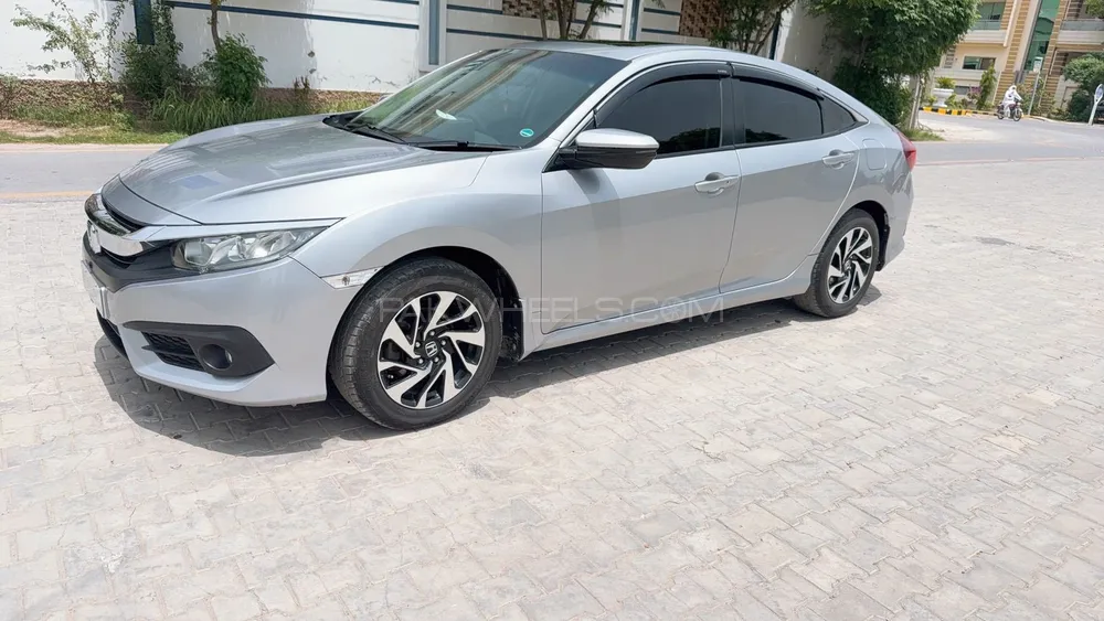 Honda Civic 2017 for Sale in Bhakkar Image-1