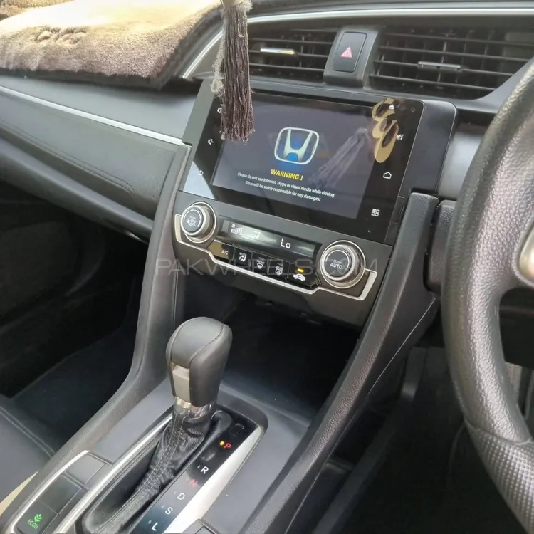 Honda Civic 2017 for Sale in Karachi Image-1