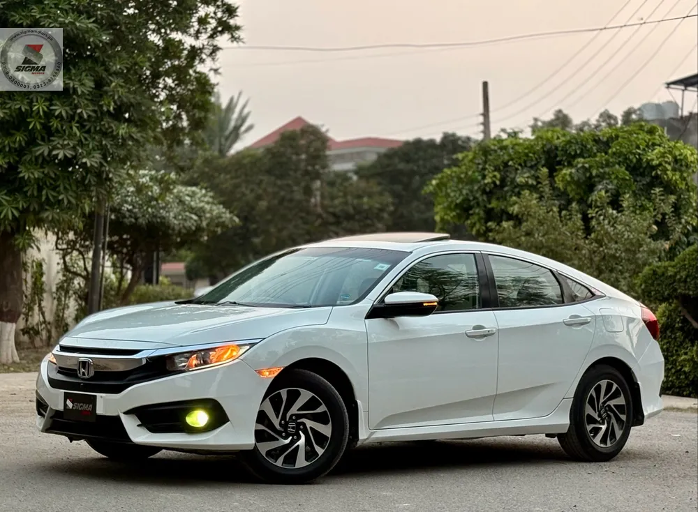 Honda Civic 2018 for Sale in Lahore Image-1