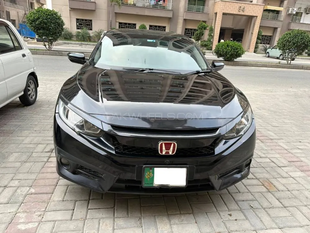Honda Civic 2018 for Sale in Lahore Image-1