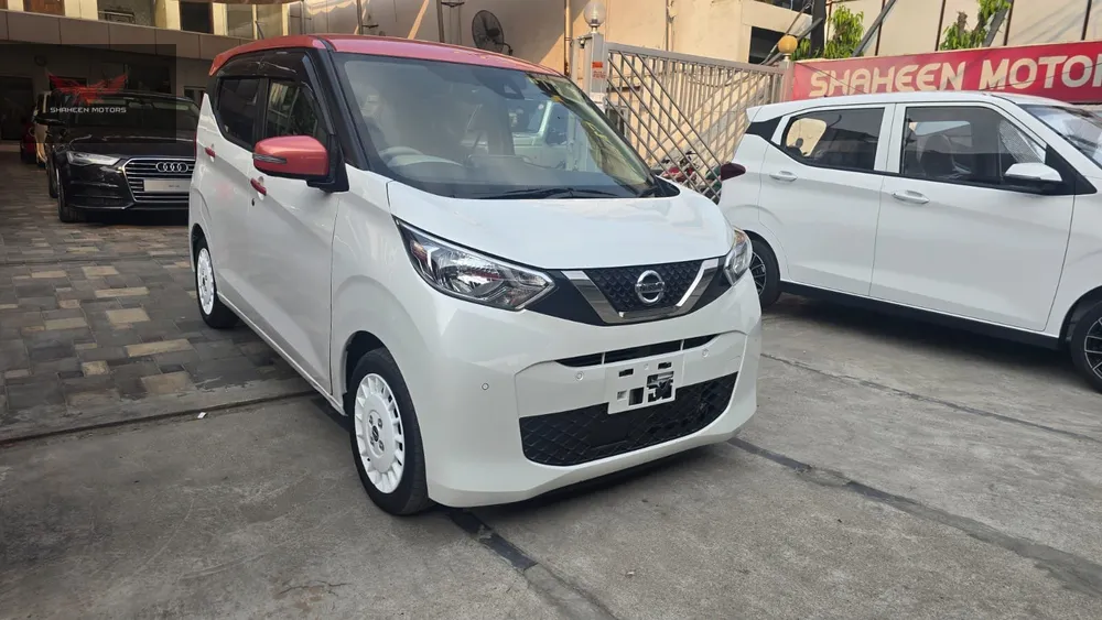 Nissan Dayz 2023 for Sale in Lahore Image-1