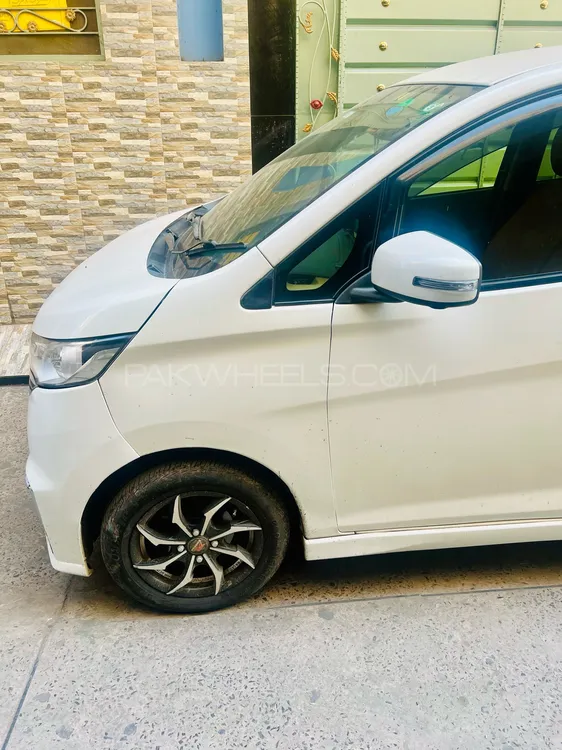 نسان ڈیز 2018 for Sale in لاہور نسان ڈیز 2018 for Sale in لاہور Image-4