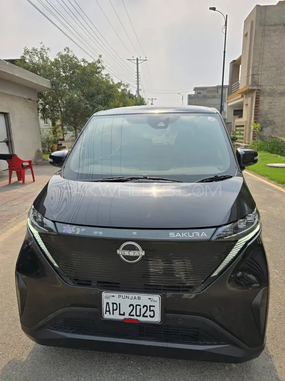 نسان سرینا 2022 for Sale in فیصل آباد Image-1