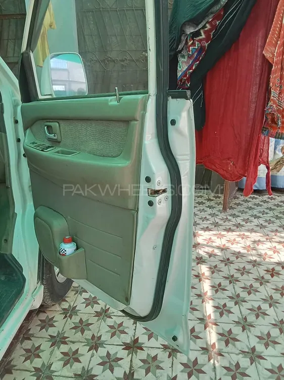 Suzuki APV 2007 for Sale in Sahiwal Suzuki APV 2007 for Sale in Sahiwal Image-10