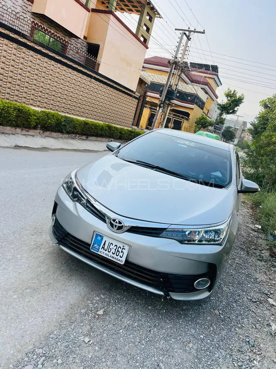 Toyota Corolla 2018 for Sale in Peshawar Image-1