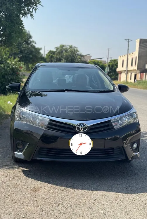 Toyota Corolla 2015 for Sale in Lahore Image-1