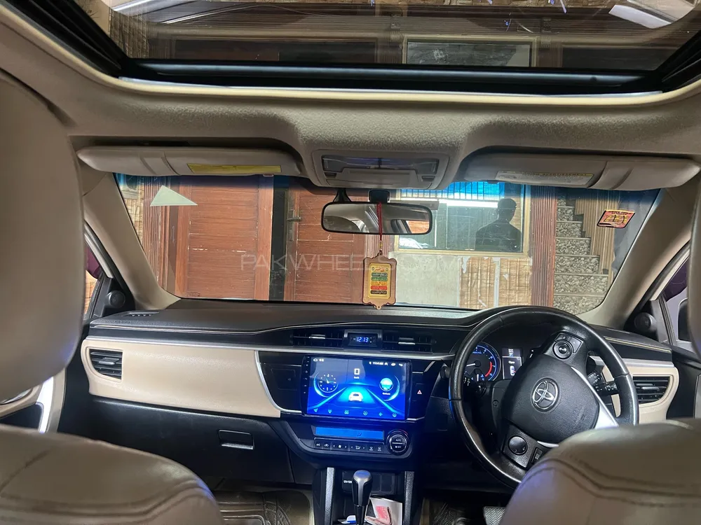 Toyota Corolla 2017 for Sale in Sargodha Image-1