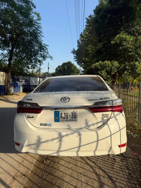 Toyota Corolla 2018 for Sale in Wah cantt Image-1
