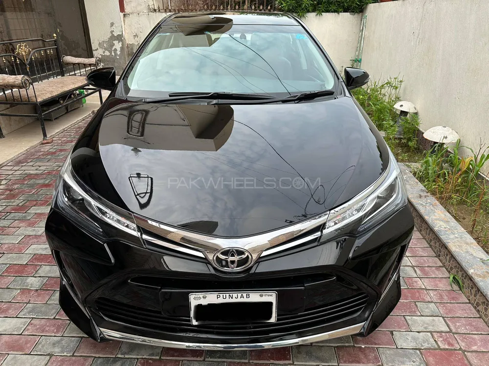 Toyota Corolla 2022 for Sale in Lahore Image-1