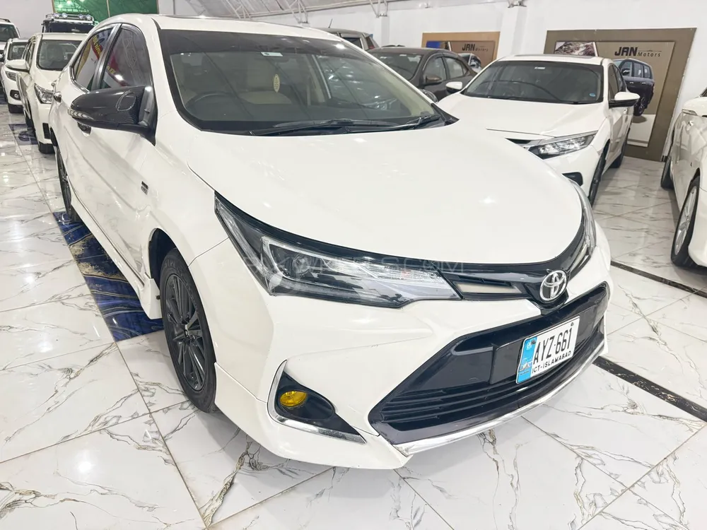Toyota Corolla 2022 for Sale in Peshawar Image-1