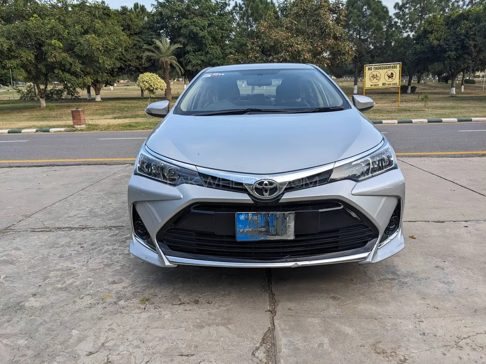 Toyota Corolla 2021 for Sale in Islamabad Image-1