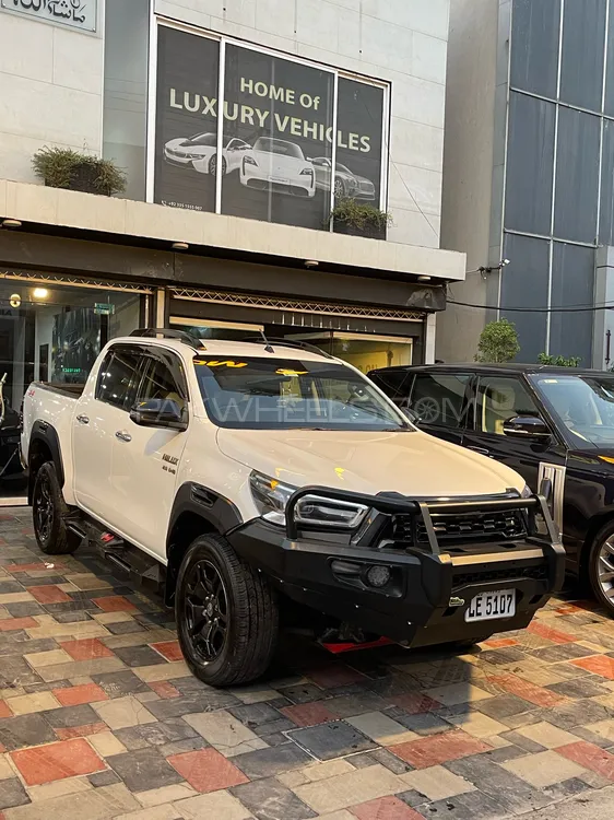 Toyota Hilux 2020 for Sale in Lahore Image-1