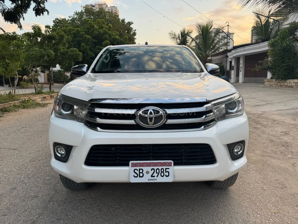 Toyota Hilux 2020 for Sale in Karachi Image-1