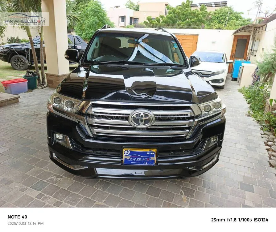 Toyota Land Cruiser 2012 for Sale in Karachi Image-1