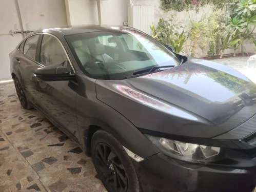 Honda Civic Oriel 1.8 i-VTEC CVT 2017