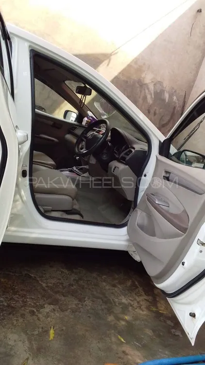 Honda City 2019 for Sale in Faisalabad Image-1