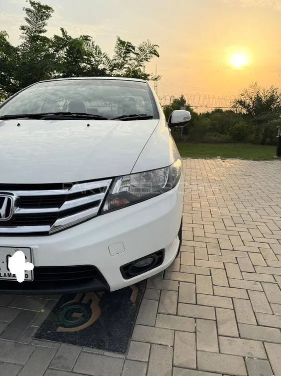 Honda City 2015 for Sale in Islamabad Image-1