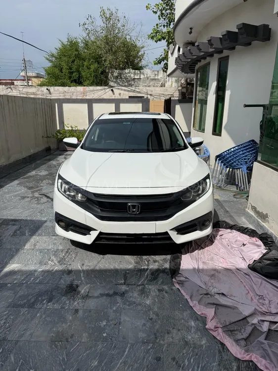 Honda Civic 2017 for Sale in Sialkot Image-1