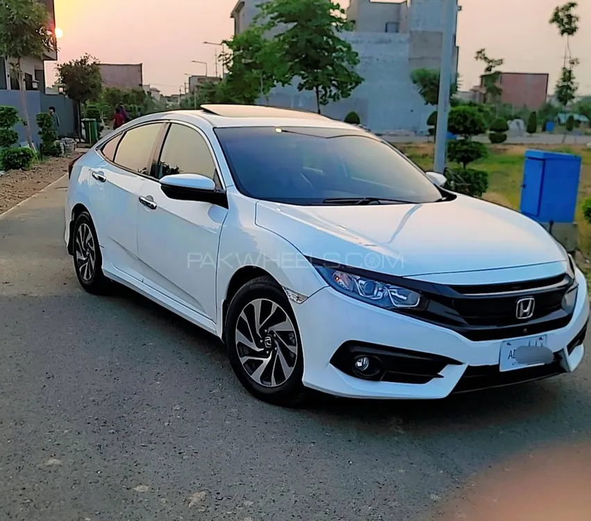 Honda Civic 2017 for Sale in Lahore Image-1