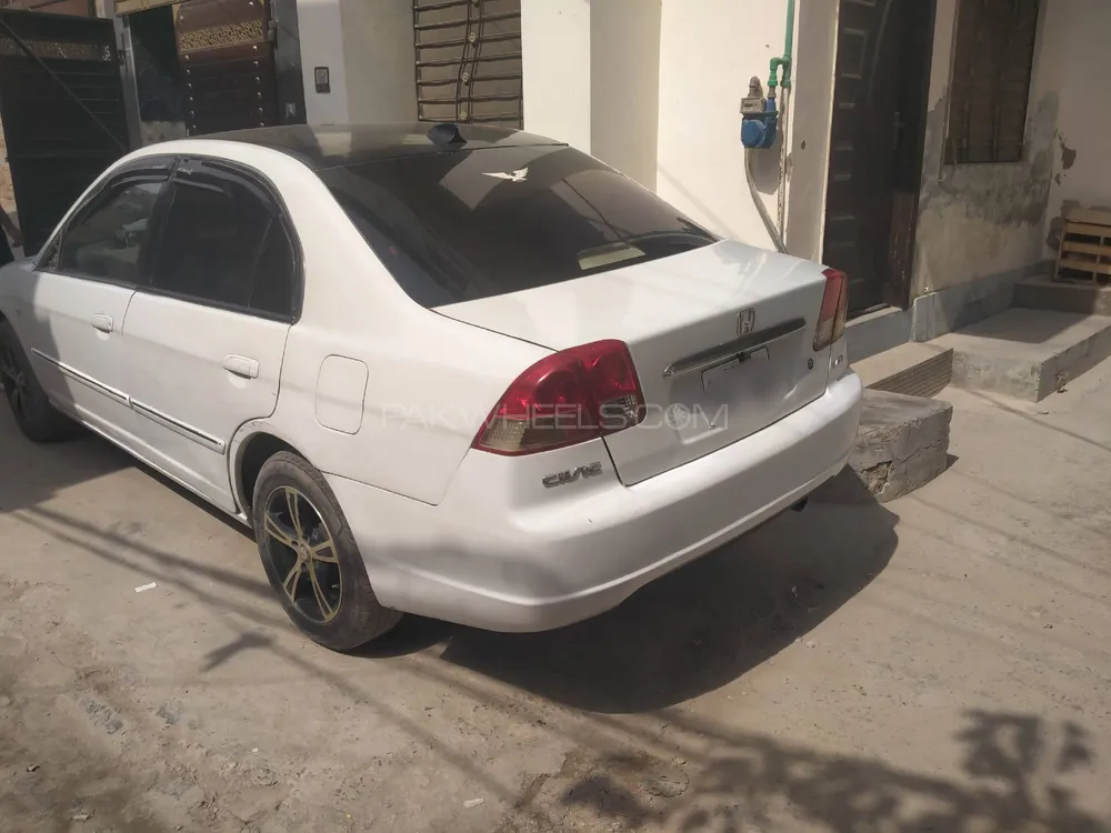 Honda Civic 2004 for Sale in Faisalabad Image-1