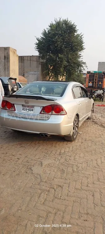 Honda Civic 2009 for Sale in Lahore Image-1