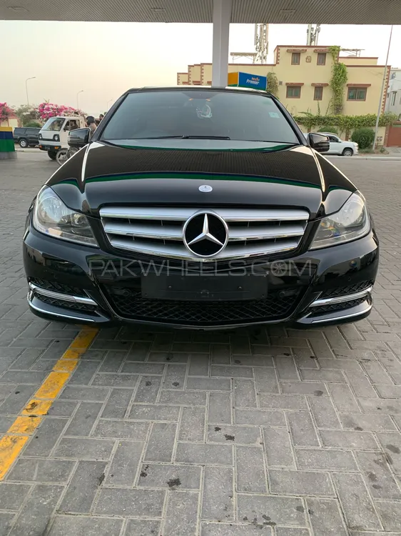 Mercedes Benz C Class 2013 for Sale in Karachi Image-1