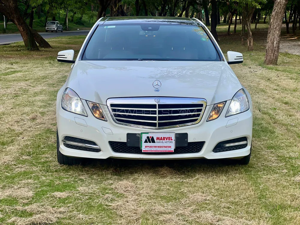 Mercedes Benz E Class 2011 for Sale in Islamabad Image-1