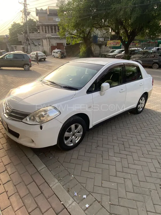 Nissan Tiida 2007 for Sale in Rawalpindi Image-1