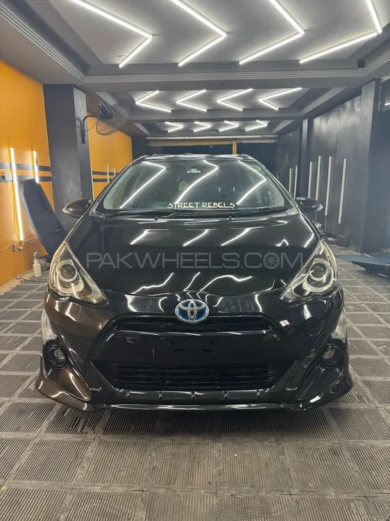 Toyota Aqua 2015 for Sale in Islamabad Image-1
