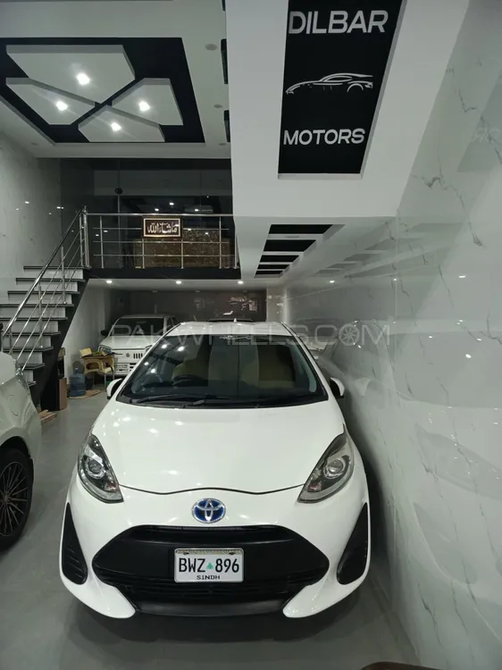 Toyota Aqua 2019 for Sale in Karachi Image-1