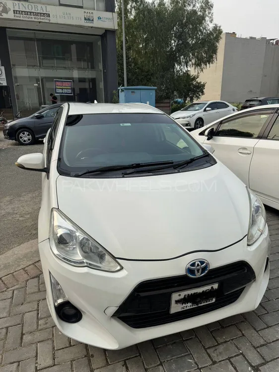 Toyota Aqua 2016 for Sale in Lahore Image-1