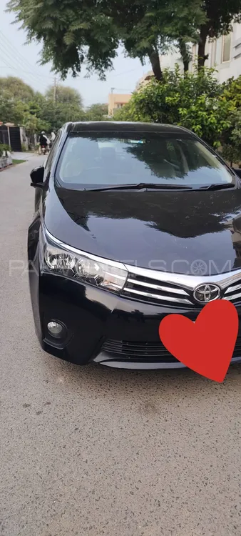 Toyota Corolla 2017 for Sale in Lahore Image-1