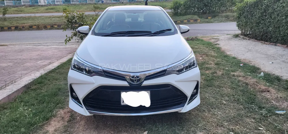 Toyota Corolla 2021 for Sale in Islamabad Image-1