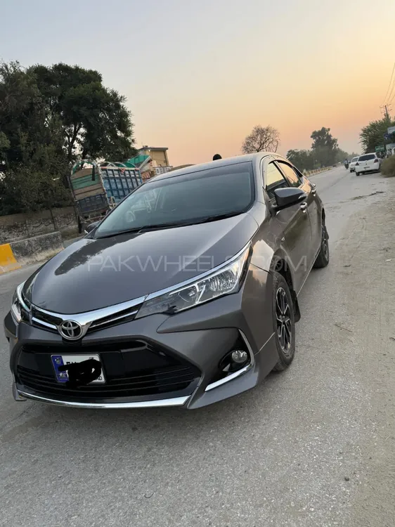 Toyota Corolla 2015 for Sale in Mandi bahauddin Image-1