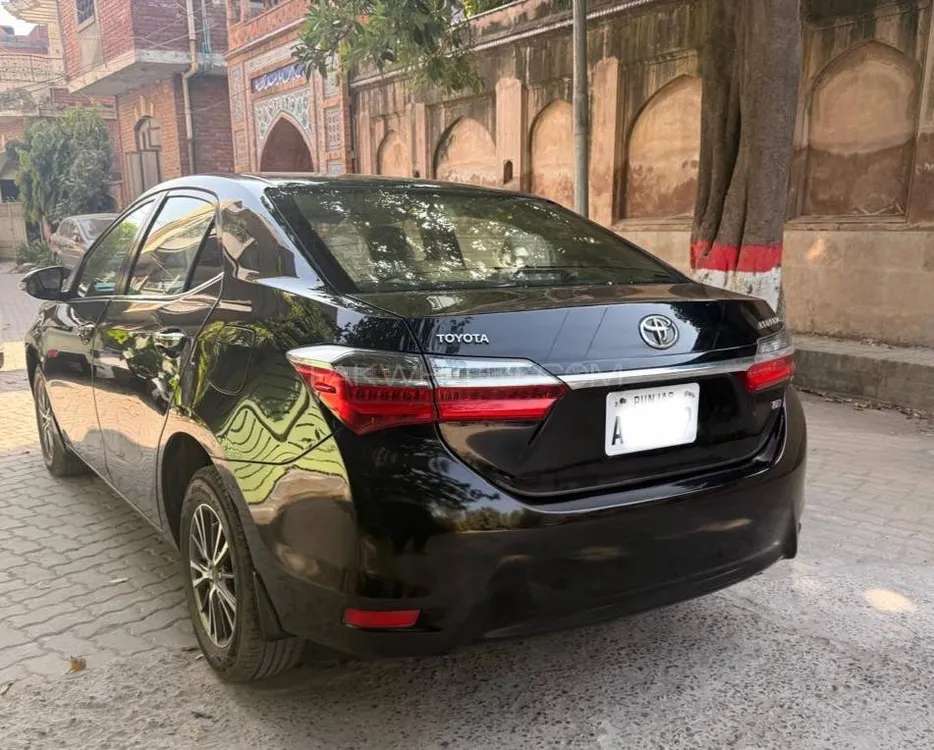 Toyota Corolla 2019 for Sale in Lahore Image-1