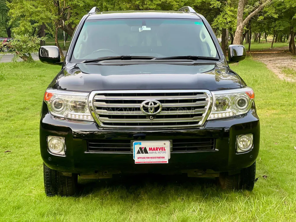 Toyota Land Cruiser 2011 for Sale in Islamabad Image-1