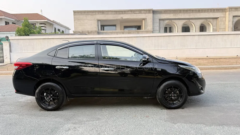 Toyota Yaris Sedan 2021 for Sale in Lahore Toyota Yaris Sedan 2021 for Sale in Lahore Image-11
